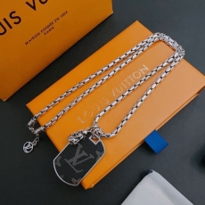 Louis Vuitton Necklaces